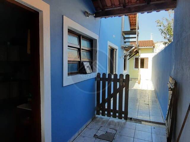 CASA COM PISCINA para Venda em Itanhaém - 4