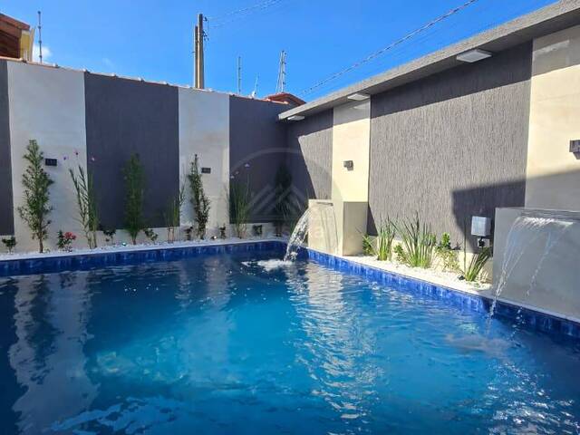 #CA1156 - CASA COM PISCINA para Venda em Itanhaém - SP