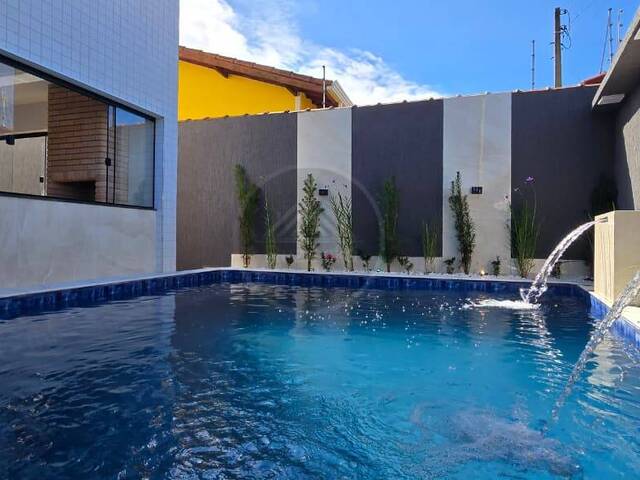 #CA1156 - CASA COM PISCINA para Venda em Itanhaém - SP