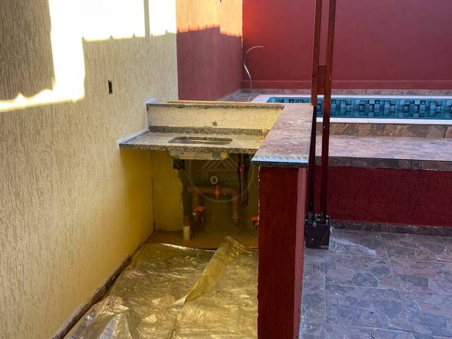 CASA COM PISCINA para Venda em Itanhaém - 3