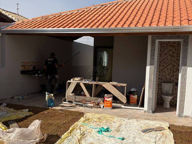 CASA COM PISCINA para Venda em Itanhaém - 3