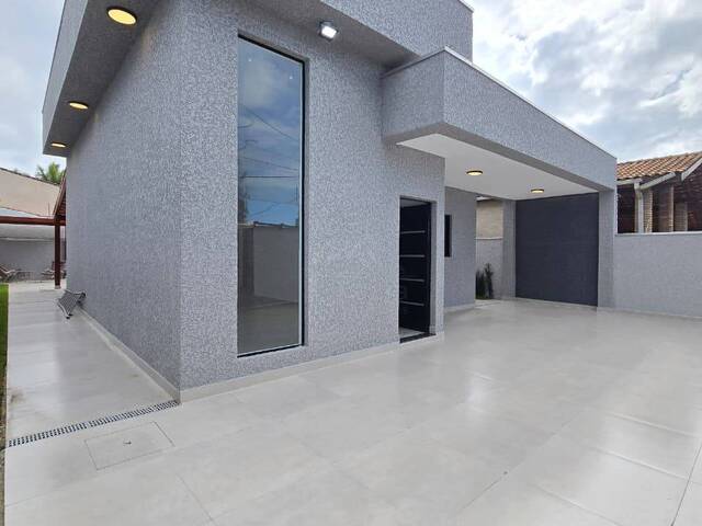 CASA COM PISCINA para Venda em Itanhaém - 3