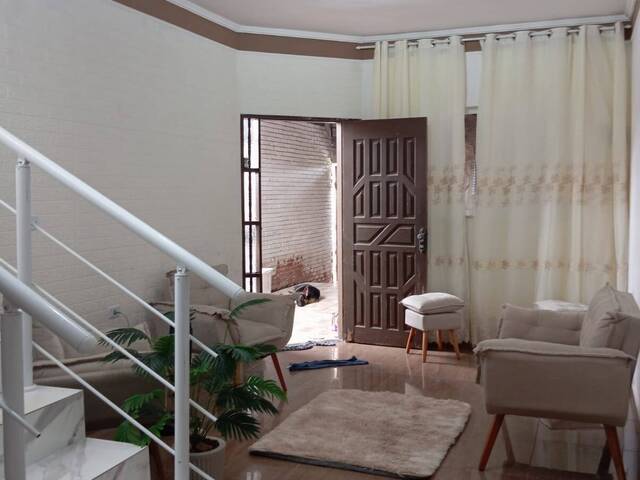 CASA COM PISCINA para Venda em Itanhaém - 5