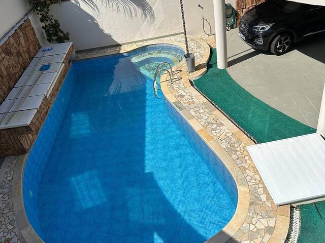 CASA COM PISCINA para Venda em Itanhaém - 5