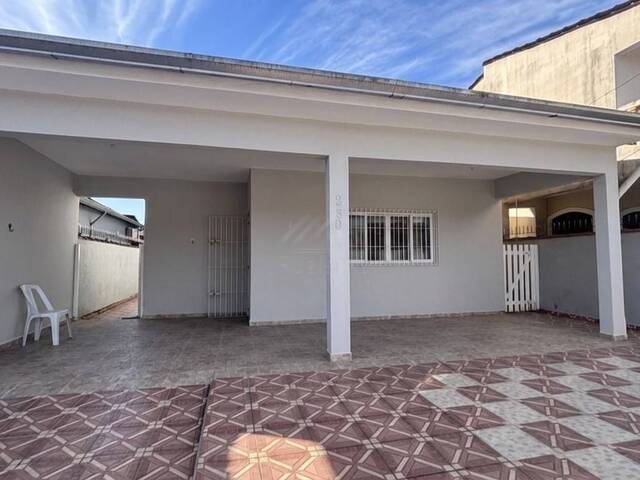 Casa para Venda em Itanhaém - 2