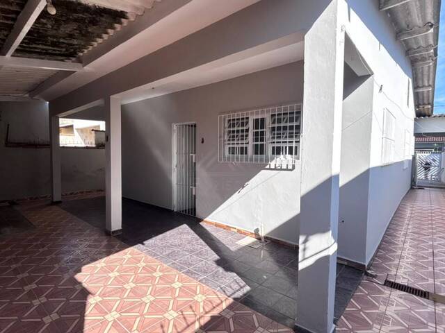 Casa para Venda em Itanhaém - 3