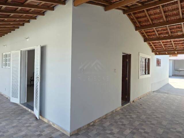 Casa para Venda em Itanhaém - 2