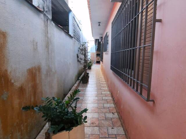 CASA COM PISCINA para Venda em Itanhaém - 4