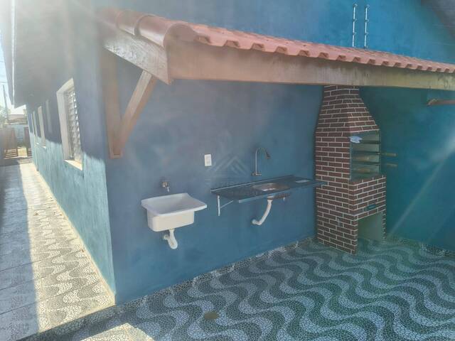 CASA COM PISCINA para Venda em Itanhaém - 5