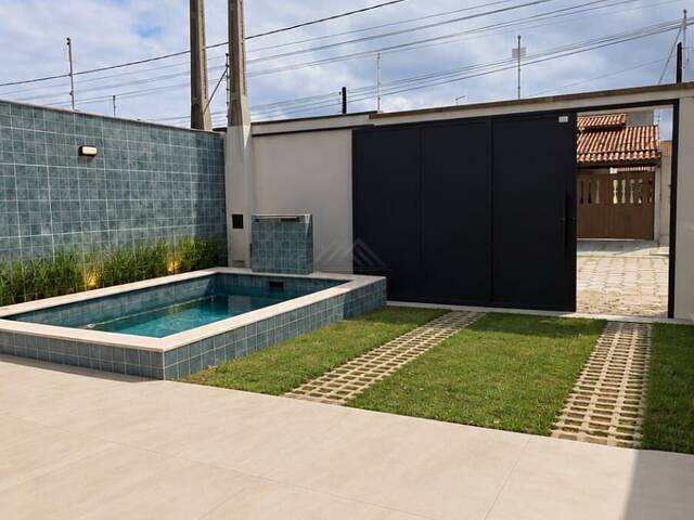 #CA1336 - CASA COM PISCINA para Venda em Itanhaém - SP - 2