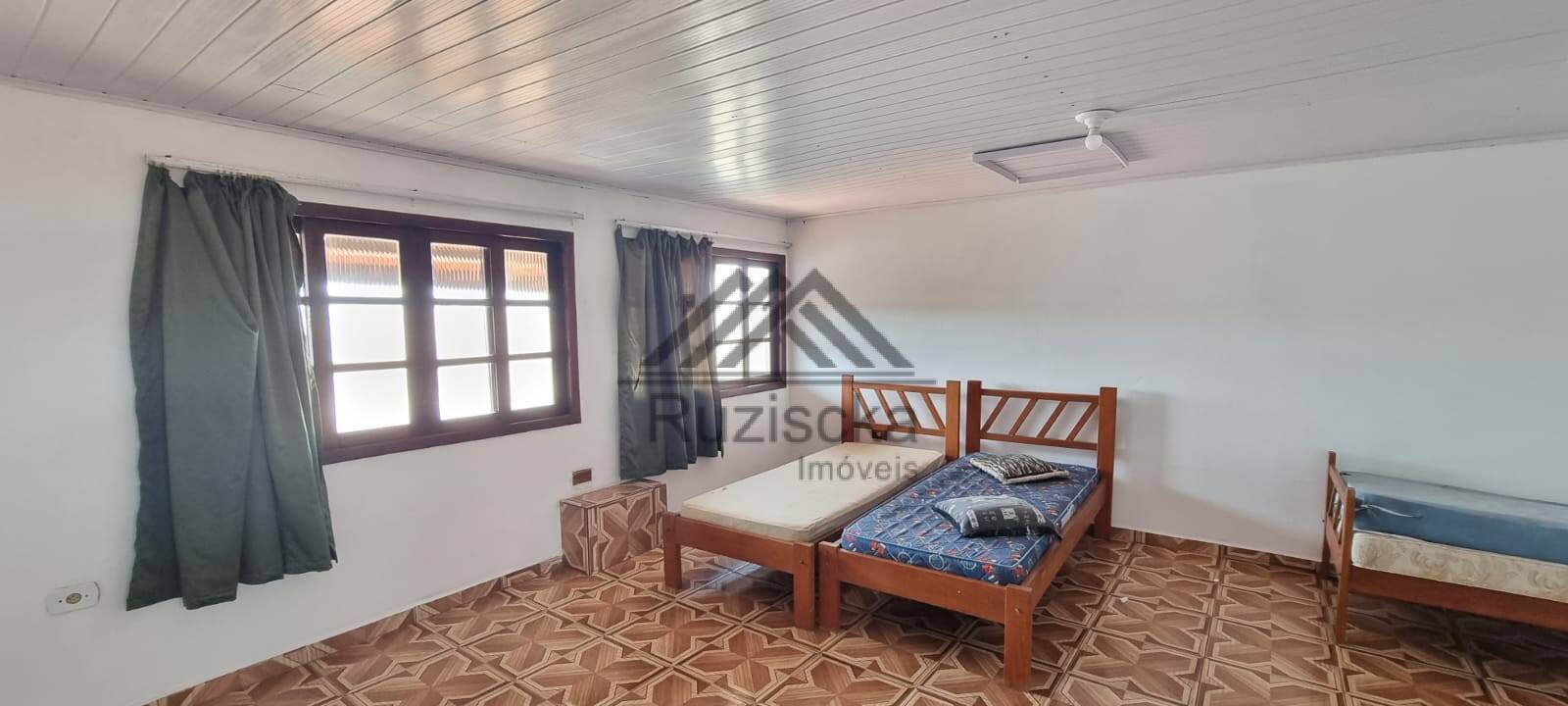 Casa, 6 quartos, 210 m² - Foto 6