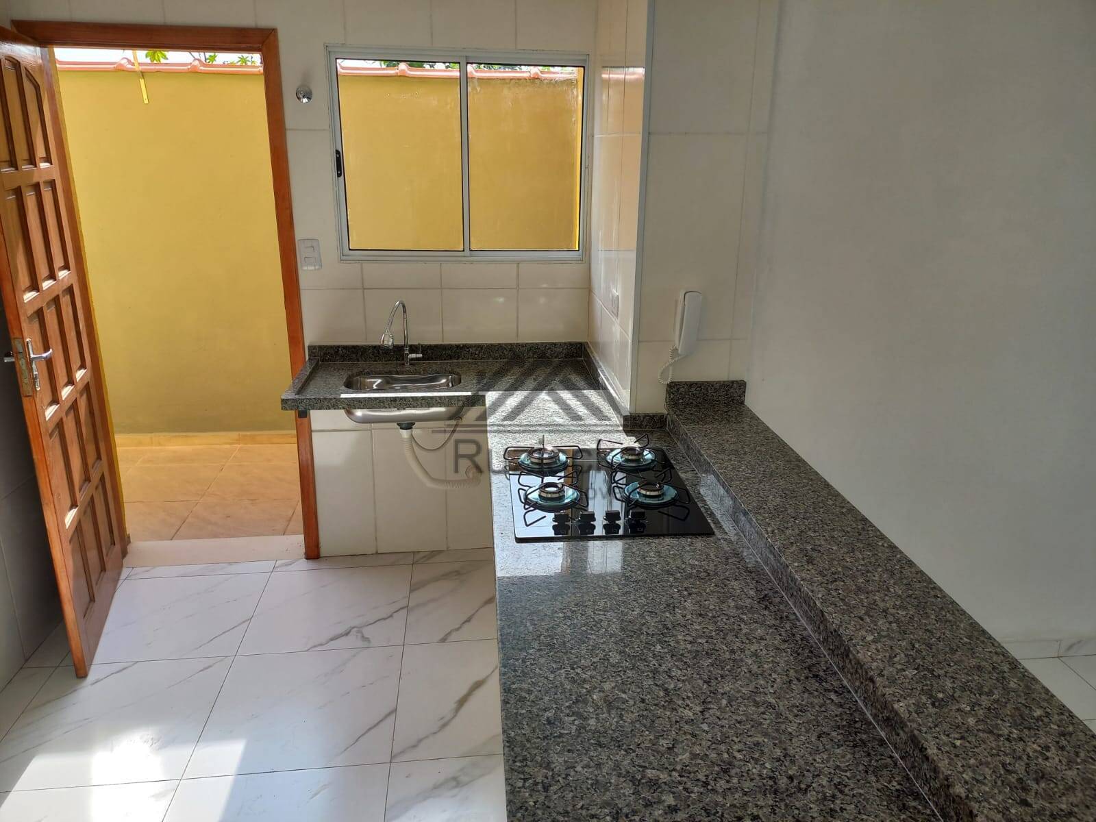 CASA COM PISCINA A VENDA EM ITANHAEM A1200M DO MAR - JD GUACYRA. — foto 3