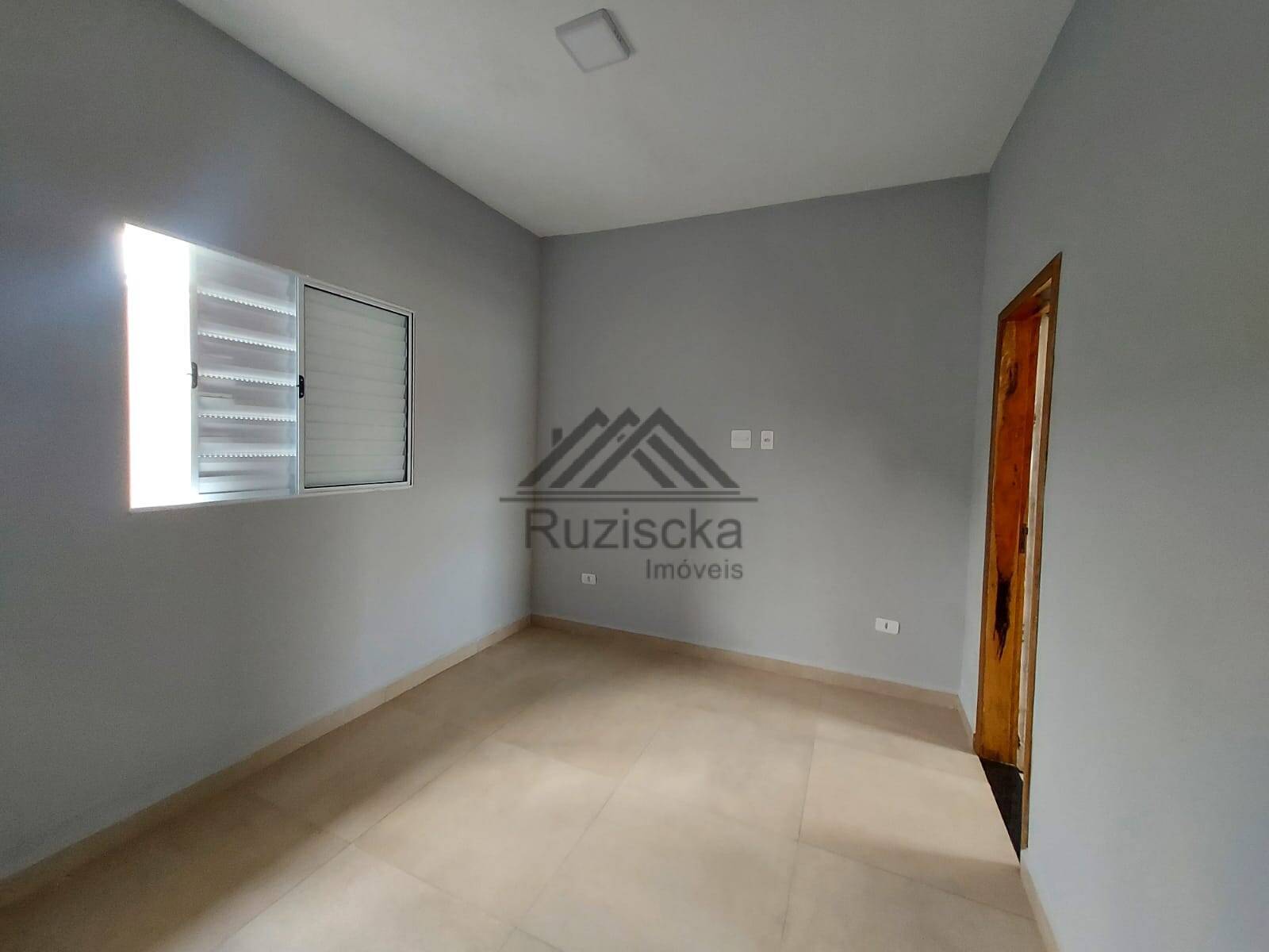 Casa em condominio a venda - Itanhaém / Jd Guacyra /com piscina privativa.