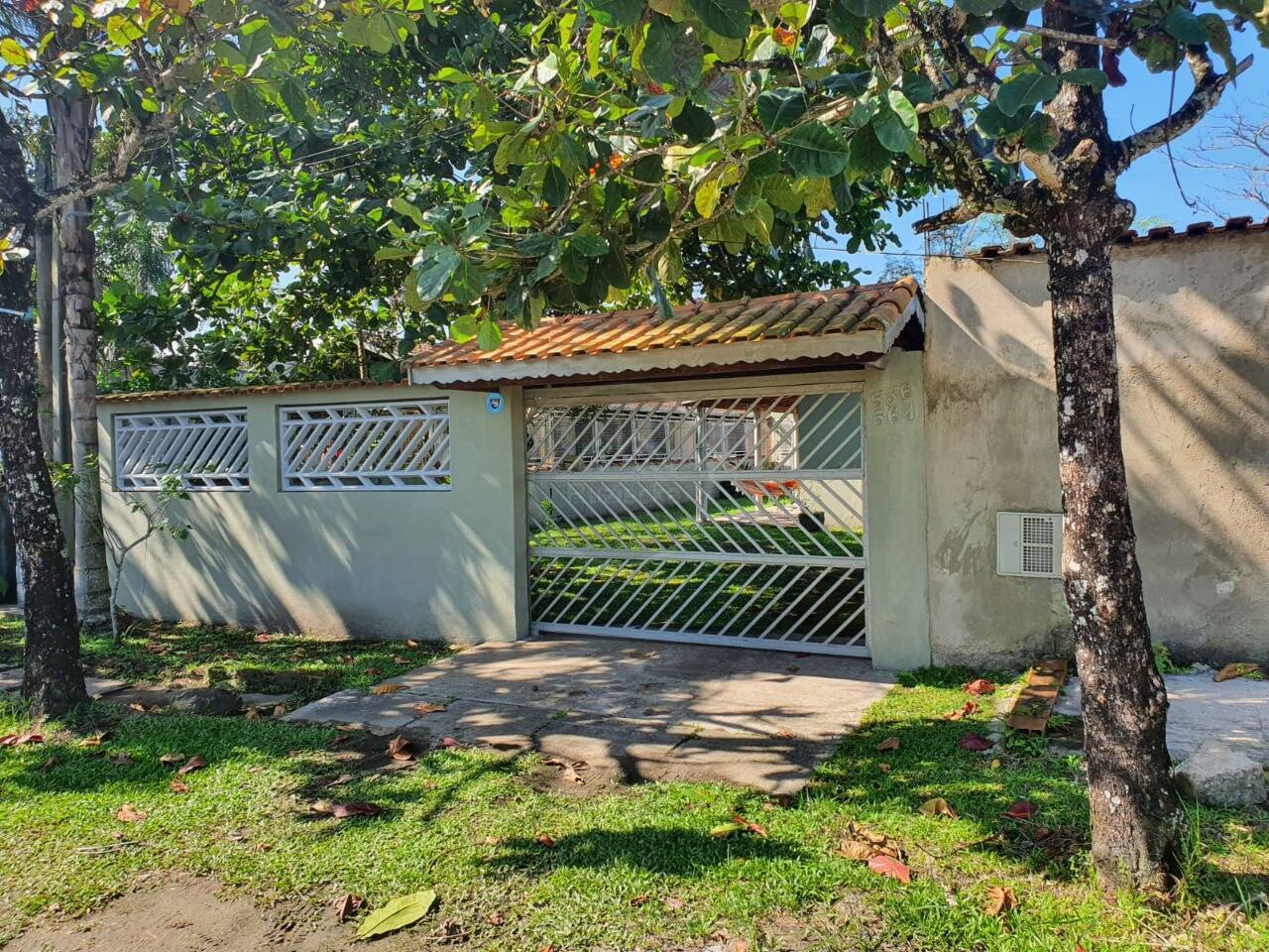 Casa, 3 quartos, 141 m² - Foto 1
