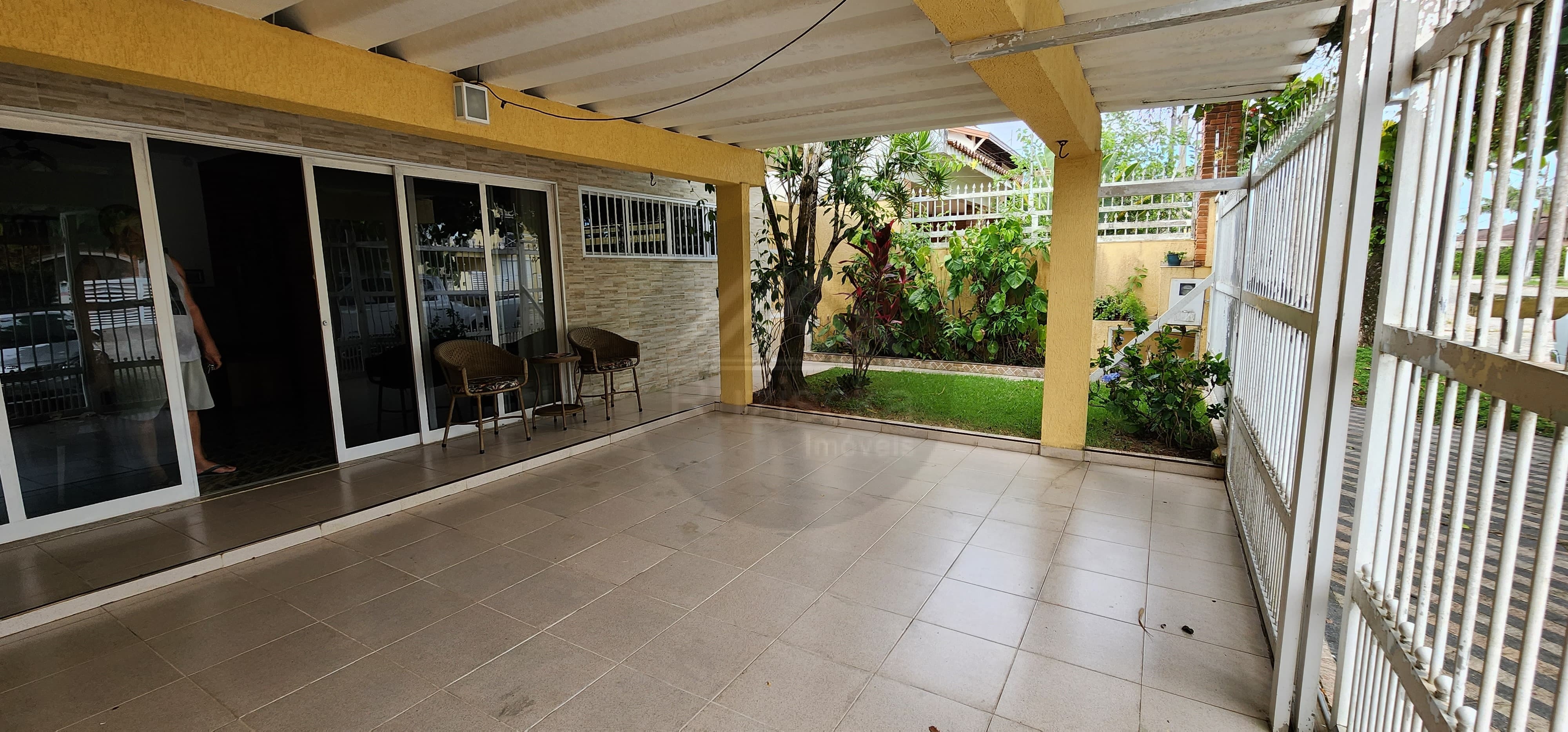Casa, 4 quartos, 173 m² - Foto 1