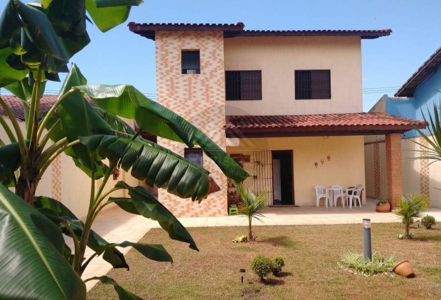 Casa, 3 quartos, 225 m² - Foto 1