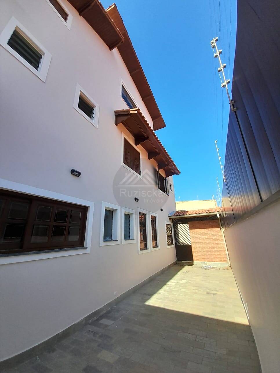 Casa, 6 quartos, 315 m² - Foto 9