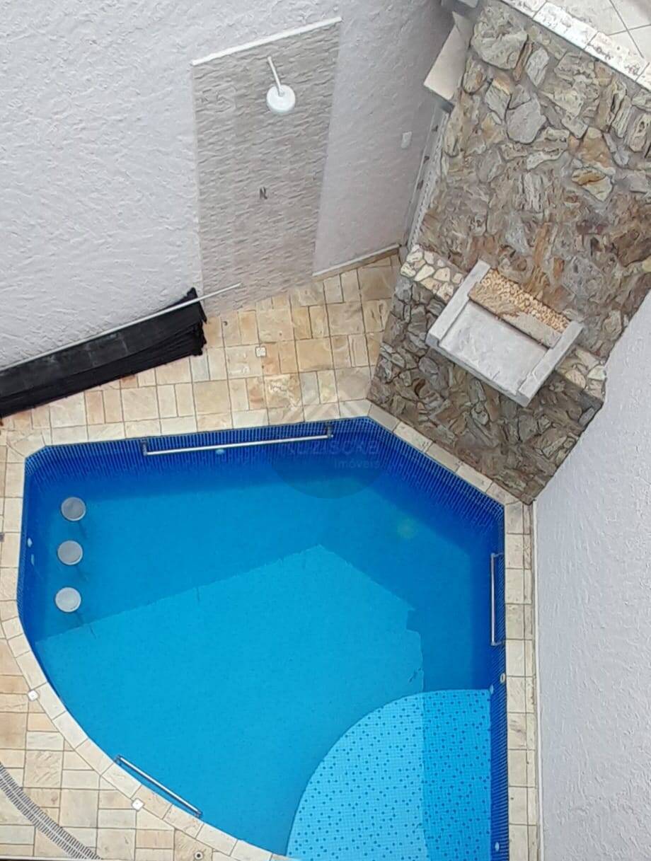 Casa, 6 quartos, 315 m² - Foto 10