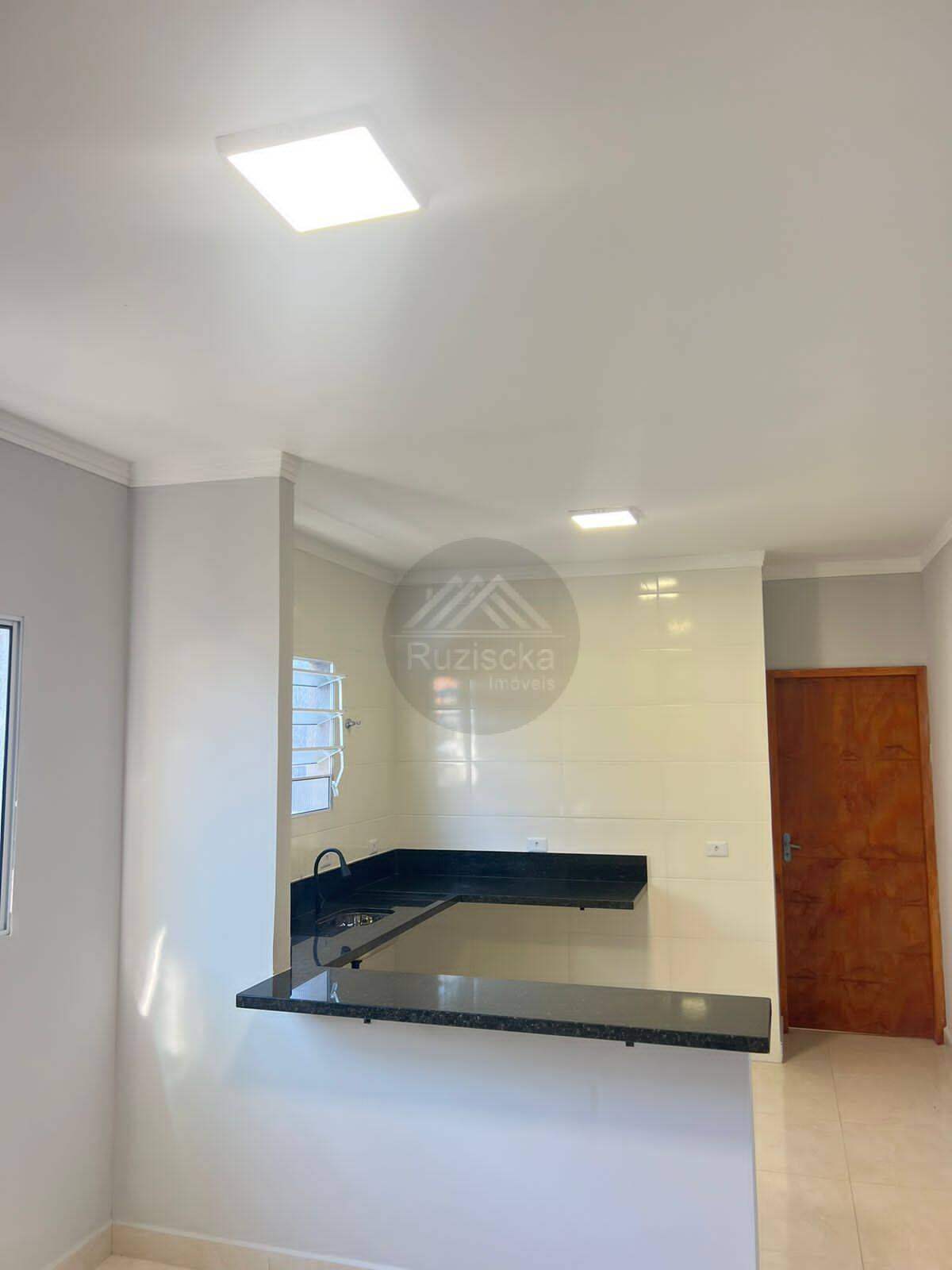 CASA NOVA COM PISCINA Á VENDA EM ITANHAÉM