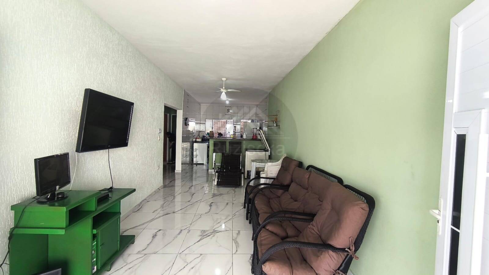 Casa lote inteiro com piscina á venda em Itanhaém/SP - 300m do mar . — foto 4