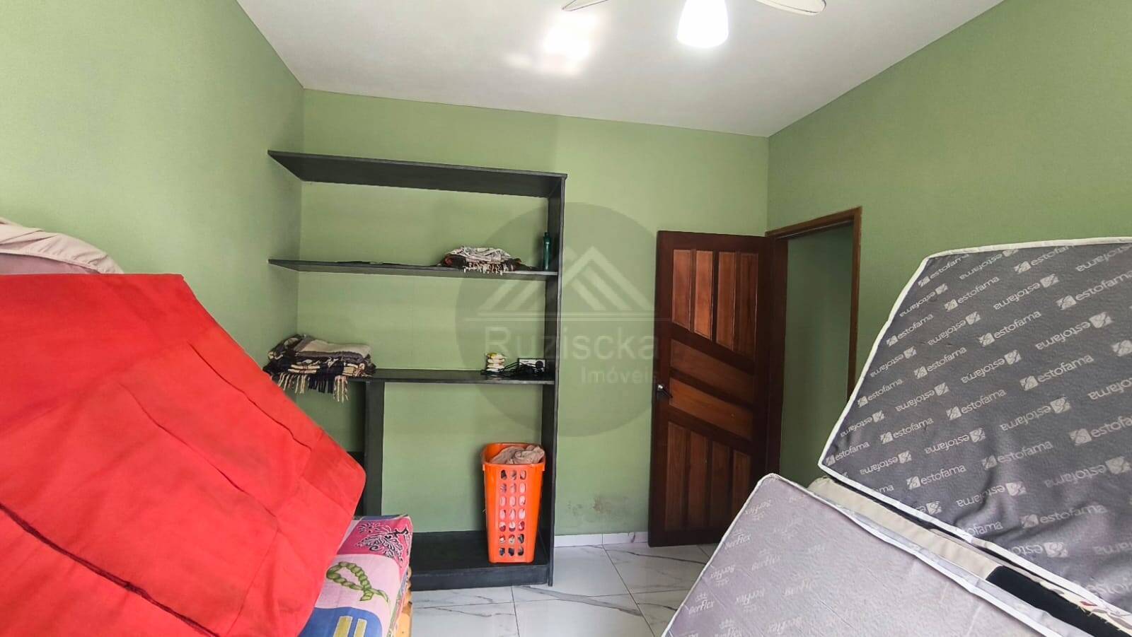 Casa lote inteiro com piscina á venda em Itanhaém/SP - 300m do mar . — foto 8