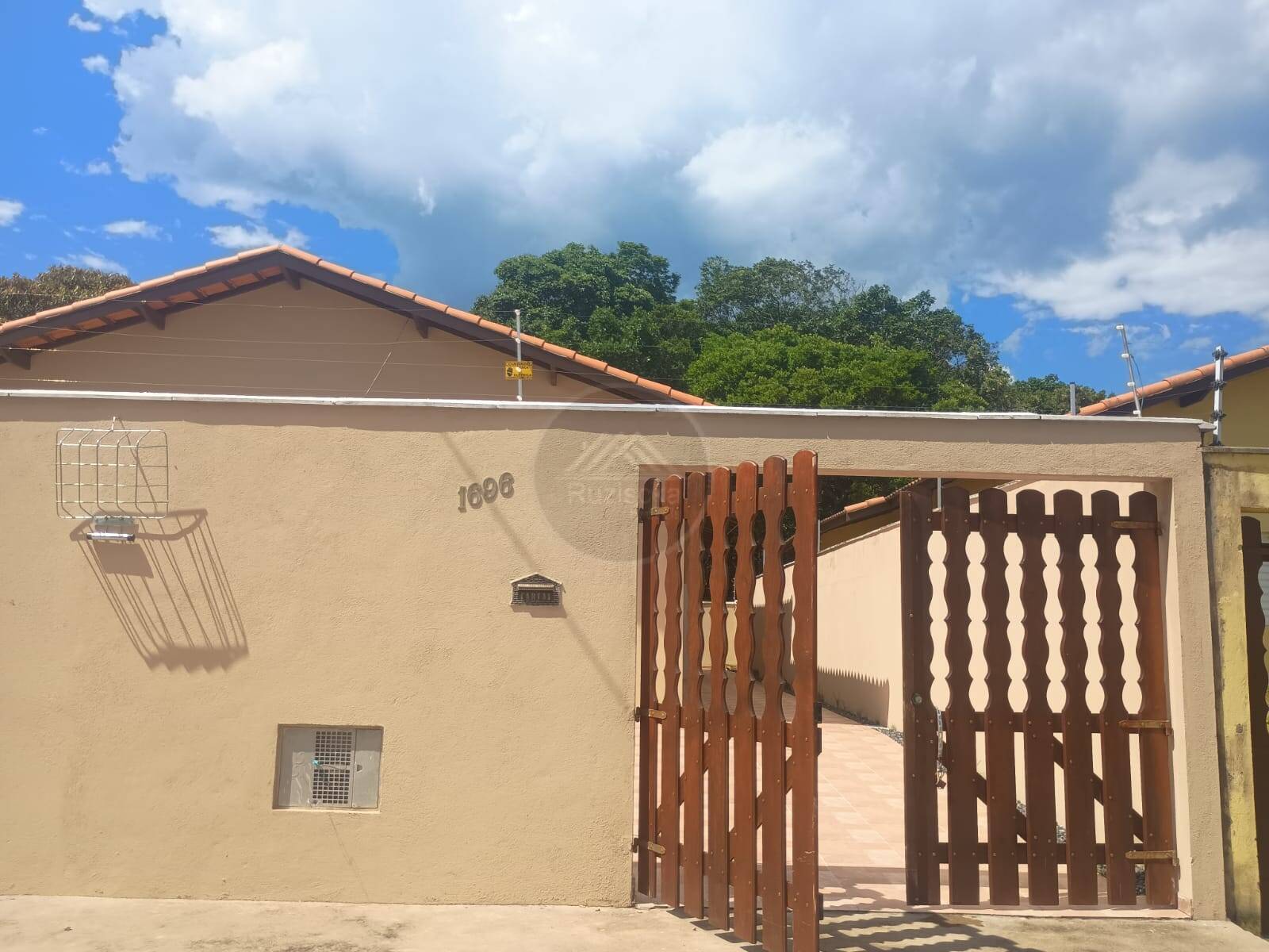 Casa, 2 quartos, 55 m² - Foto 1