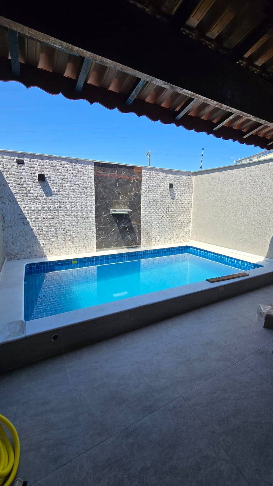 Casa, 2 quartos, 62 m² - Foto 1