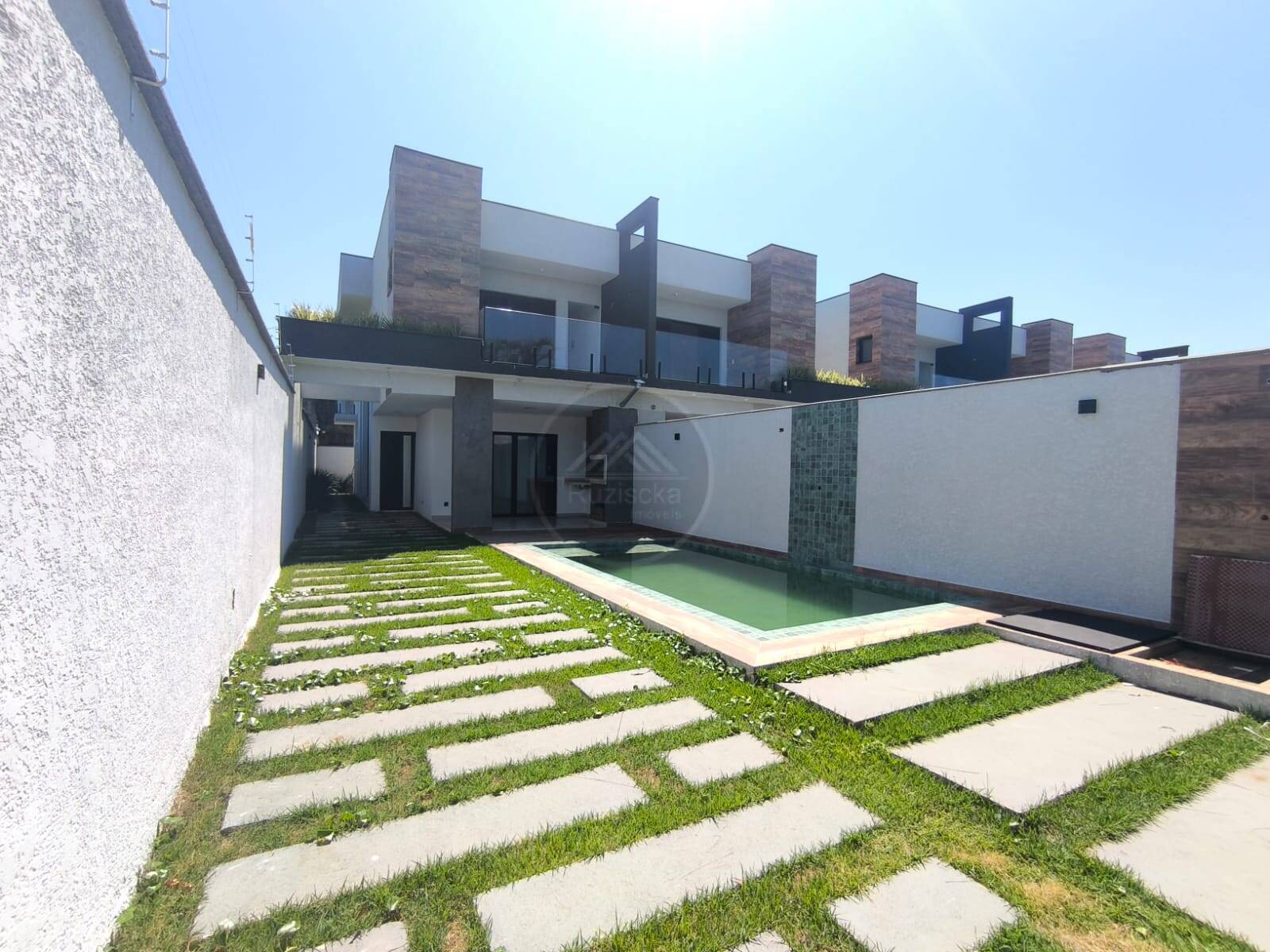 Casa, 3 quartos, 157 m² - Foto 2
