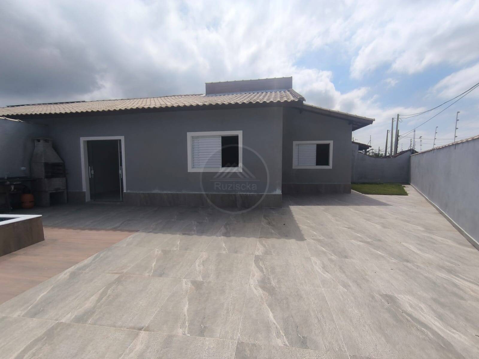 Casa, 3 quartos, 80 m² - Foto 1