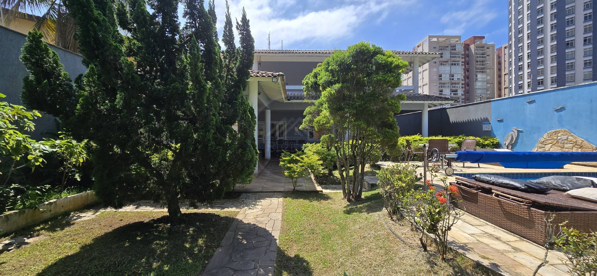 Casa, 6 quartos, 390 m² - Foto 6