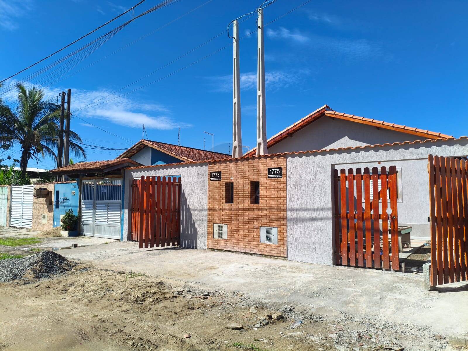 Casa, 2 quartos, 47 m² - Foto 1