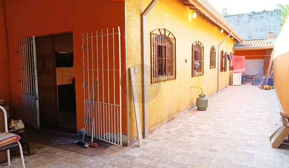 Casa, 2 quartos, 90 m² - Foto 1