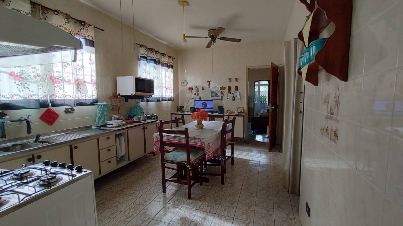 Casa, 3 quartos, 182 m² - Foto 9