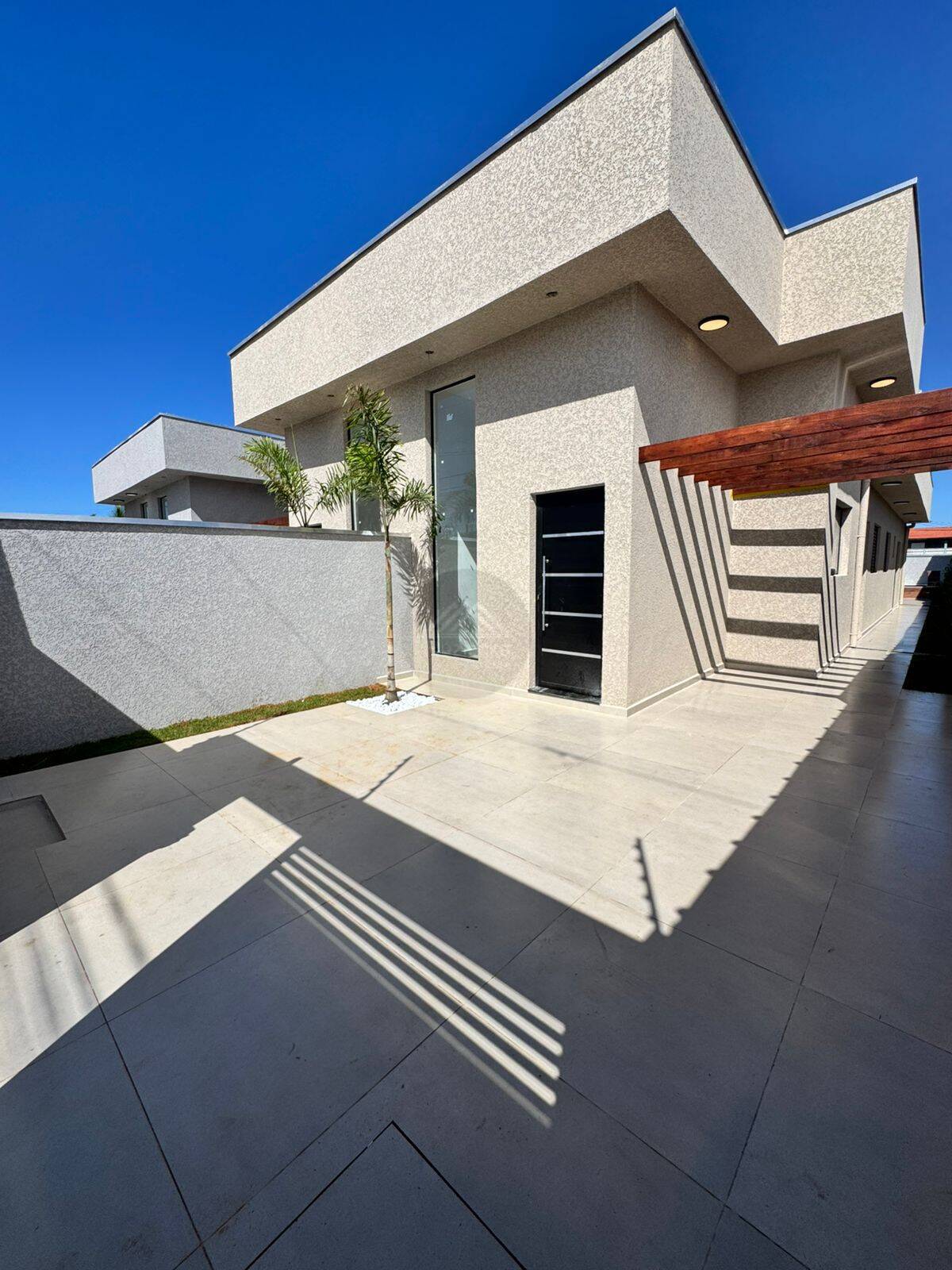 Casa, 3 quartos, 96 m² - Foto 1
