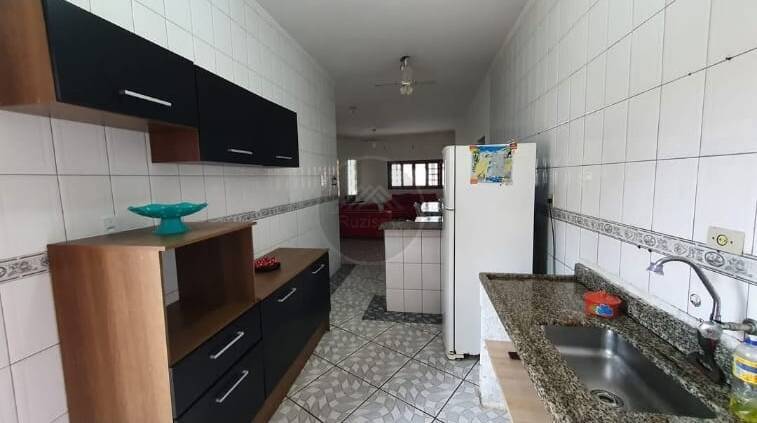 Casa, 3 quartos, 240 m² - Foto 9