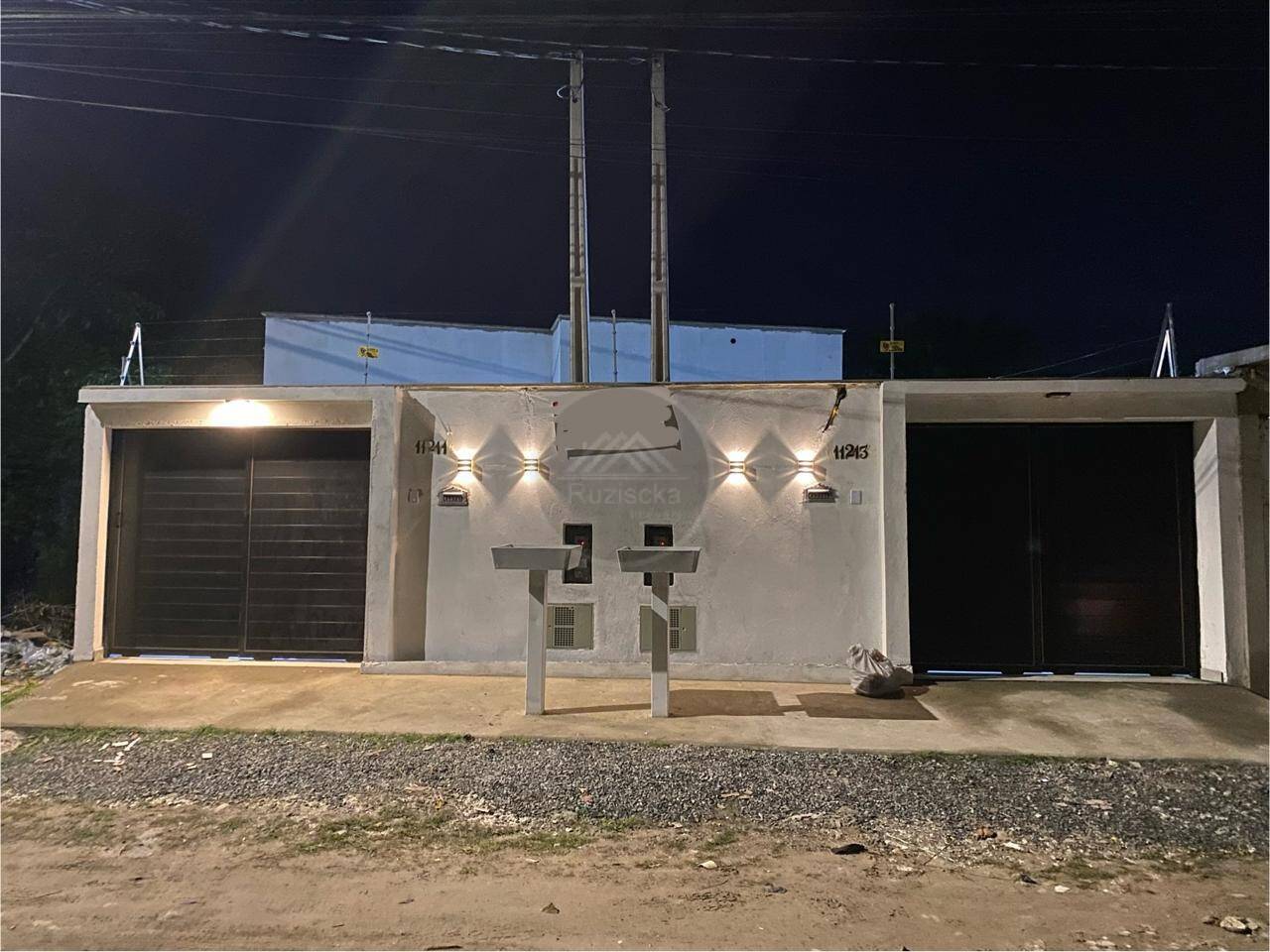 Casa, 2 quartos, 65 m² - Foto 1