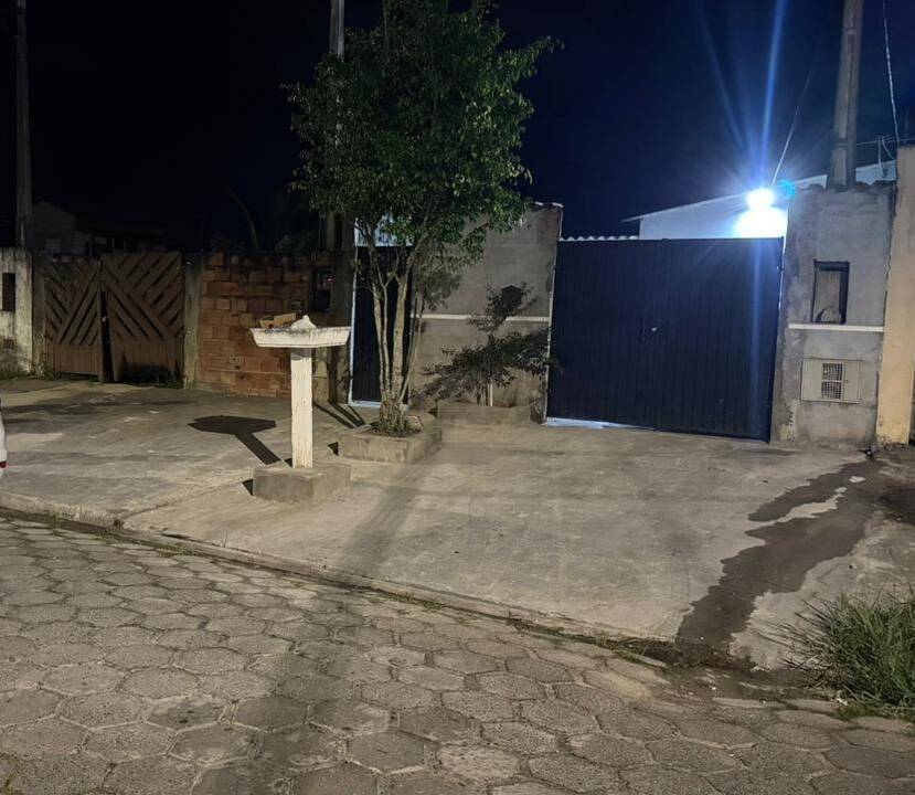 Casa, 2 quartos, 58 m² - Foto 1