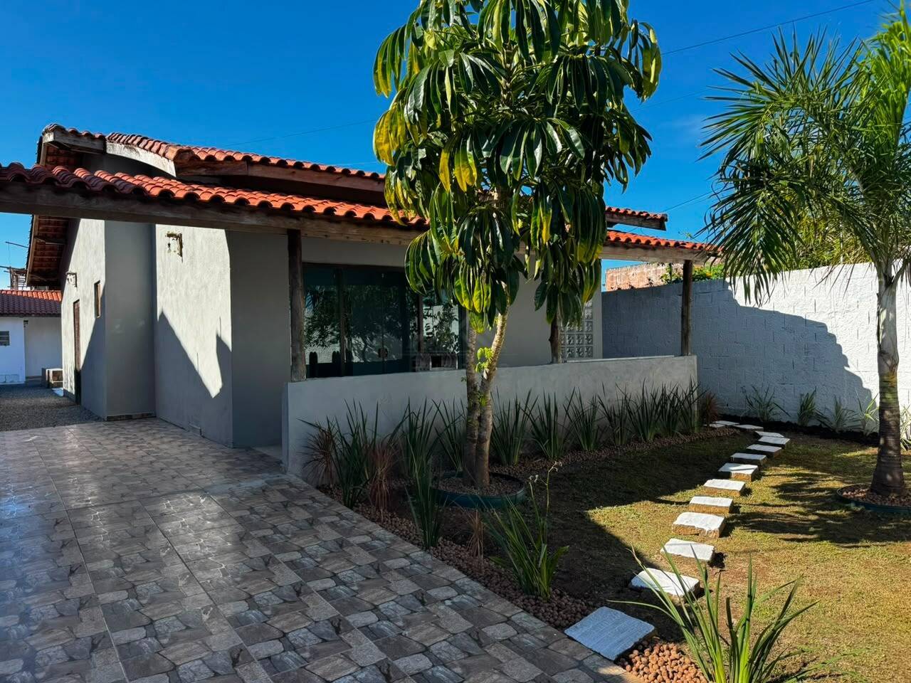 Casa, 2 quartos, 97 m² - Foto 1