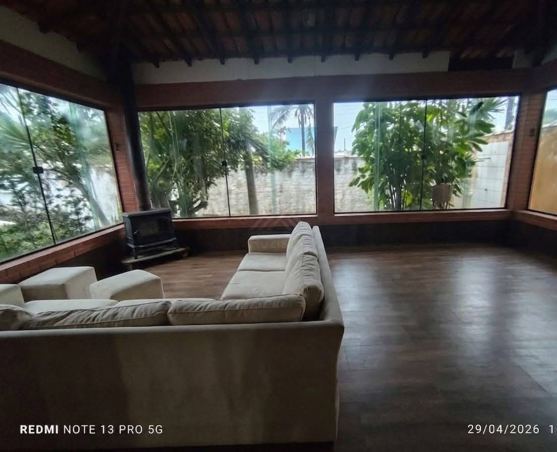 Casa, 3 quartos, 260 m² - Foto 11