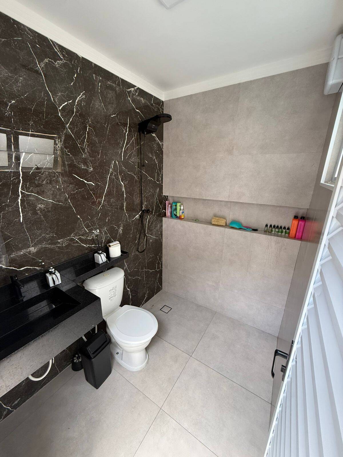 Casa, 4 quartos, 246 m² - Foto 17