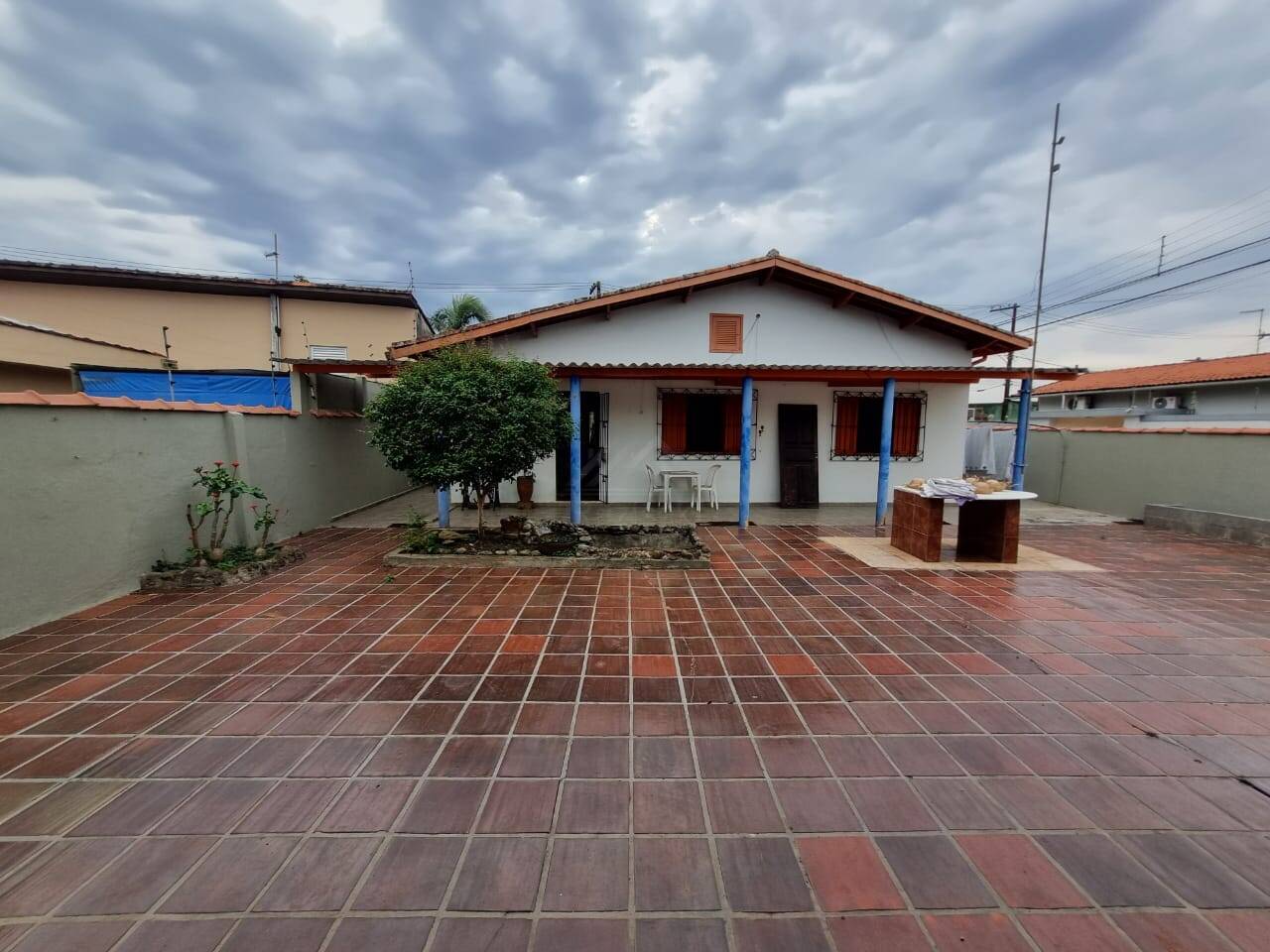 Casa, 5 quartos, 142 m² - Foto 2