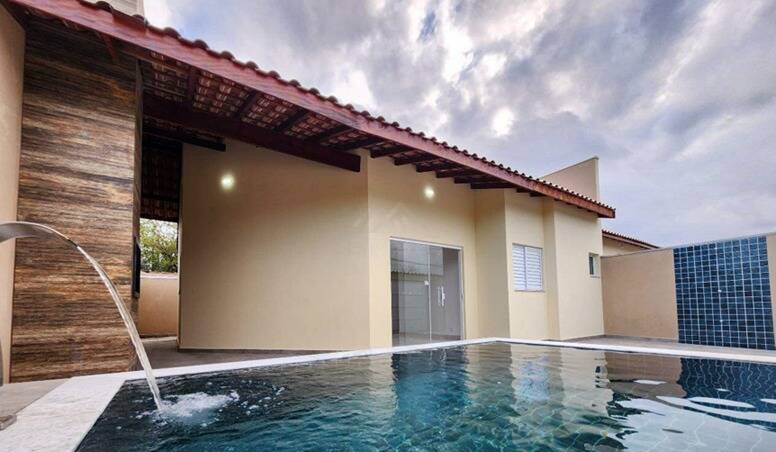Casa, 3 quartos, 70 m² - Foto 1