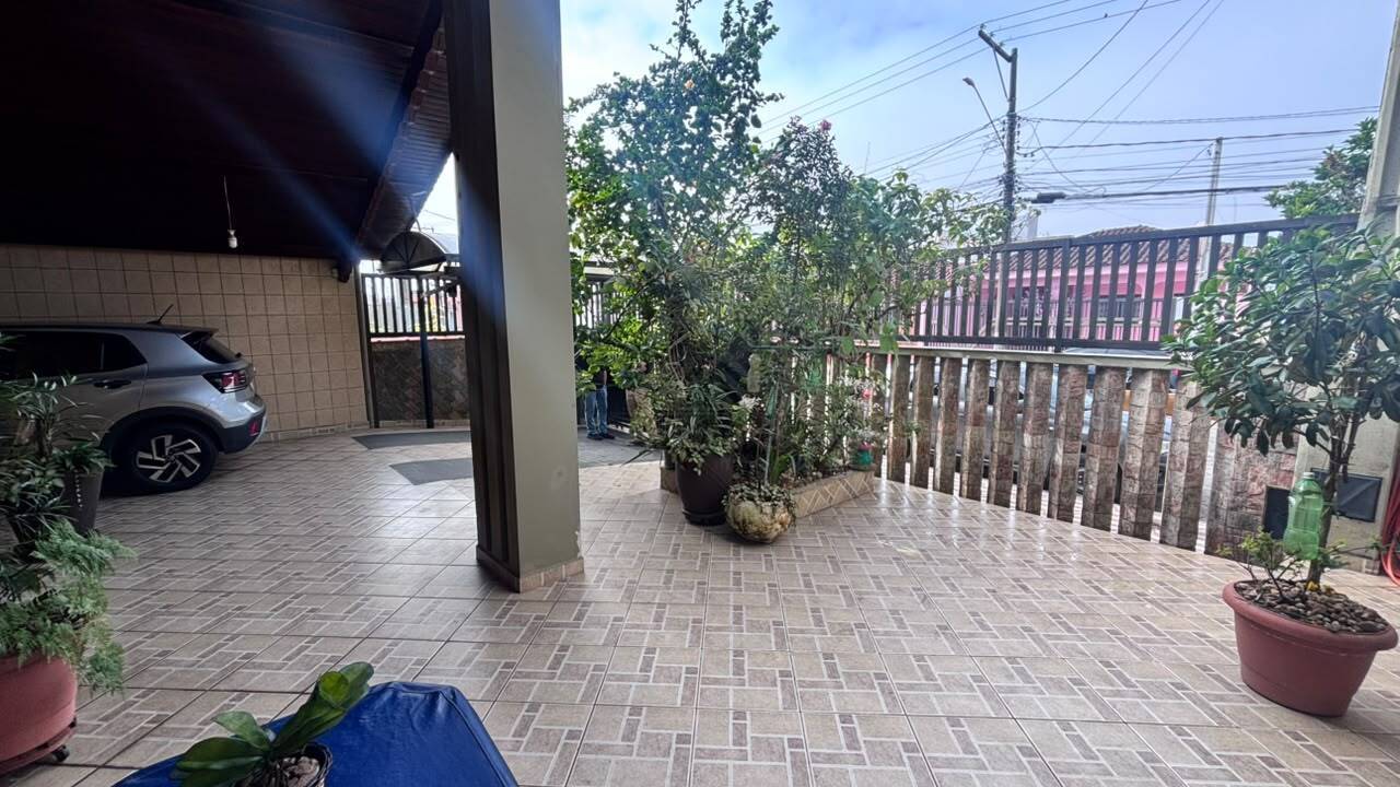 Casa, 5 quartos, 169 m² - Foto 3