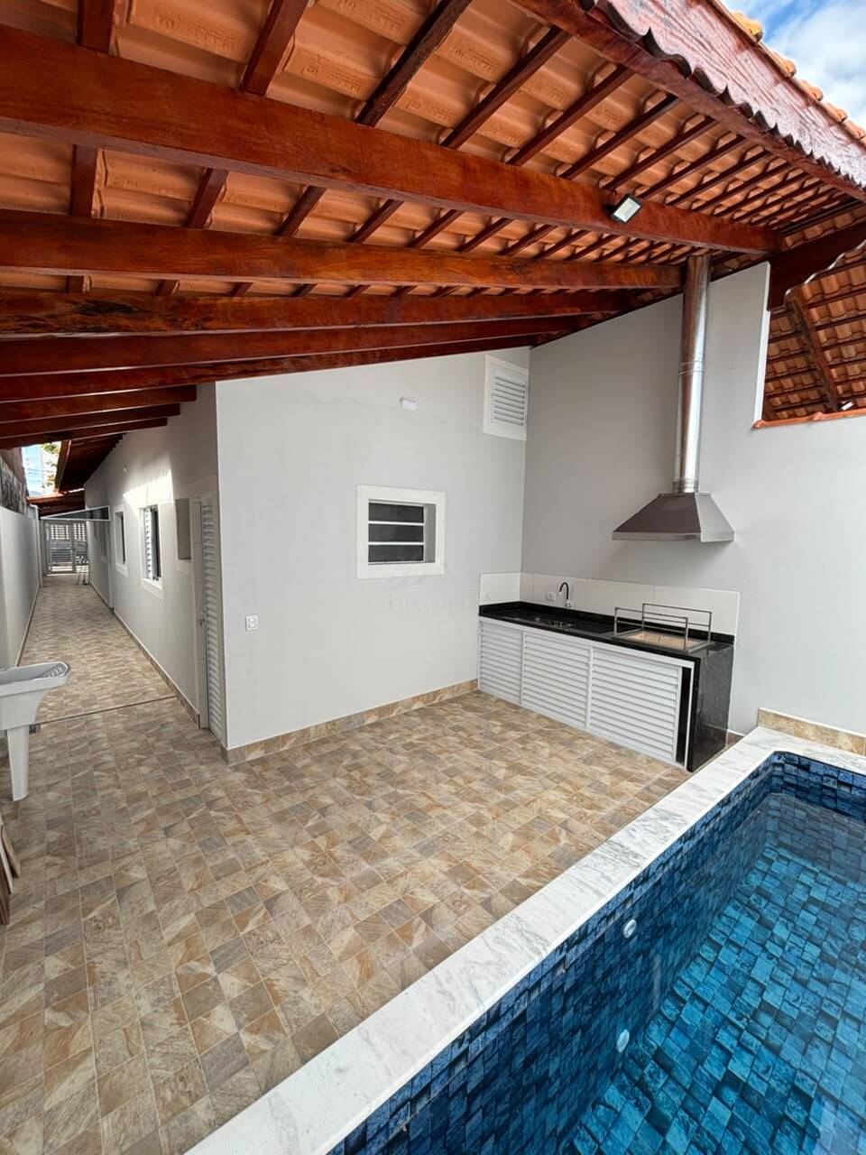 Casa, 2 quartos, 87 m² - Foto 1