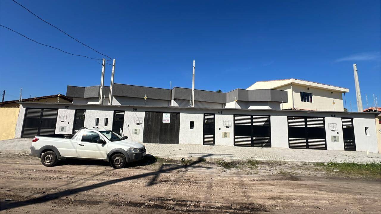 Casa, 3 quartos, 80 m² - Foto 1