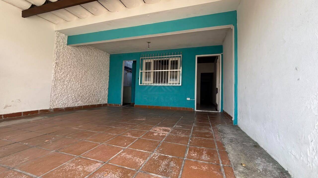 Casa, 3 quartos, 130 m² - Foto 1
