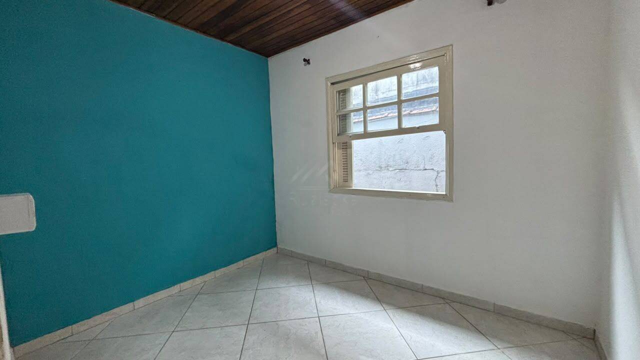 Casa, 3 quartos, 130 m² - Foto 2