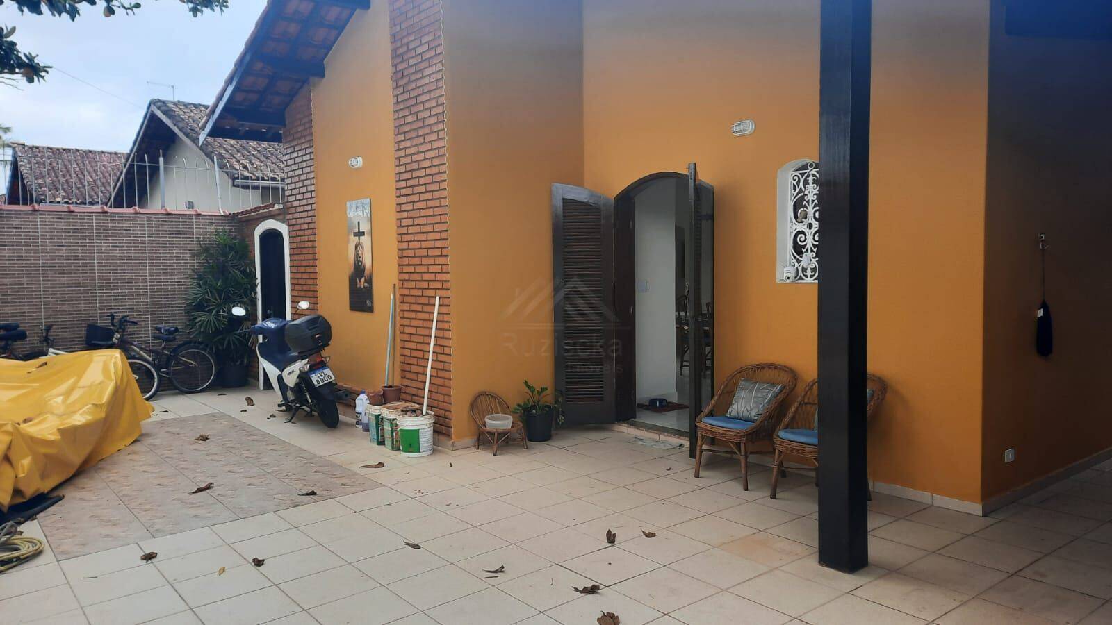 Casa, 3 quartos, 276 m² - Foto 2