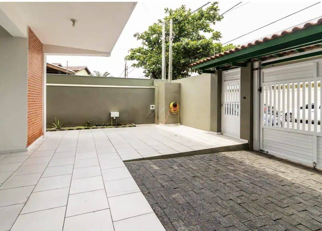 Casa, 3 quartos, 263 m² - Foto 5